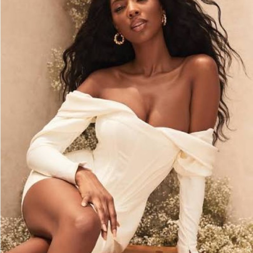Off-Shoulder Cream Bodycon Dress arista ivory cream corset small
